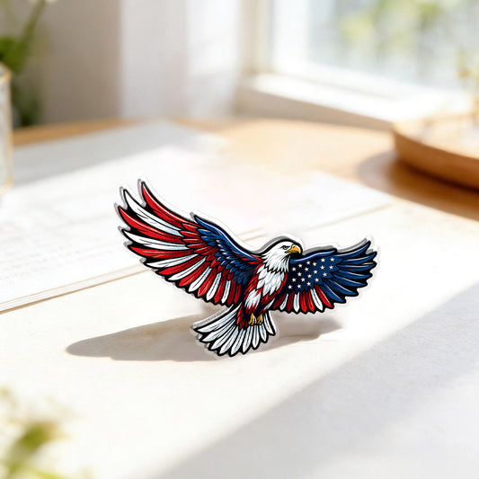 USA Flag Eagle – Bold Patriotic Lapel Accessory for Jackets, Hats & Bags