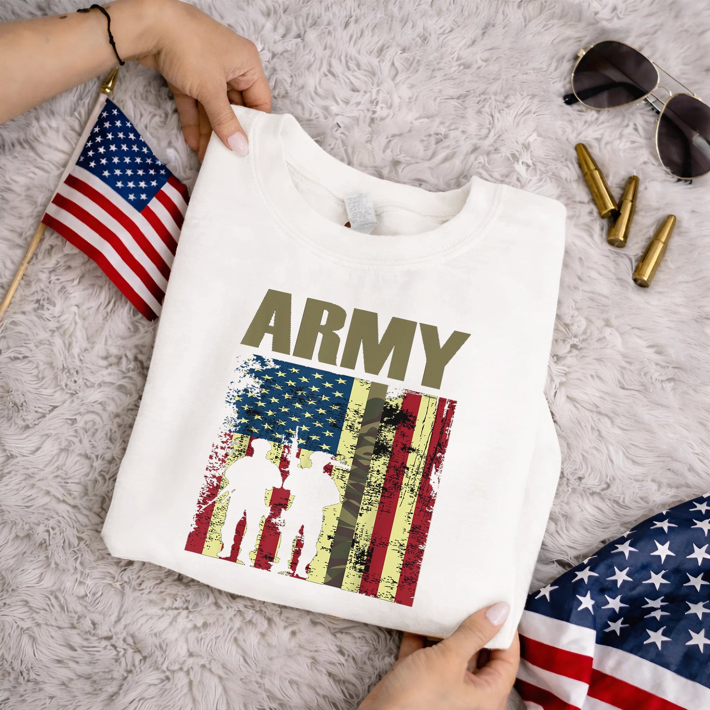 US Army Soldier Silhouette – Veteran Legacy – Unisex Tshirt Gildan / Tshirt Comfort / V-neck/ Hoodie / Sweatshirt
