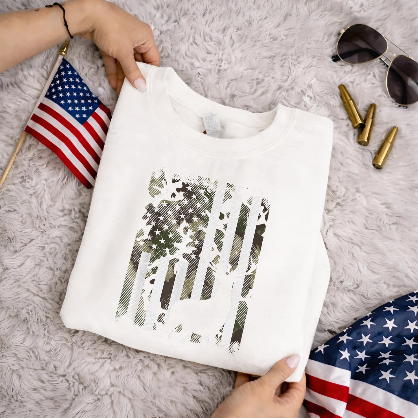 Camo American Flag Deer Hunting – Veteran Legacy – Unisex Tshirt Gildan / Tshirt Comfort / V-neck/ Hoodie / Sweatshirt