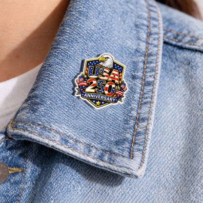250 Years of USA Eagle Crest Pin – Bold Patriotic Lapel Accessory for Jackets, Hats & Bags