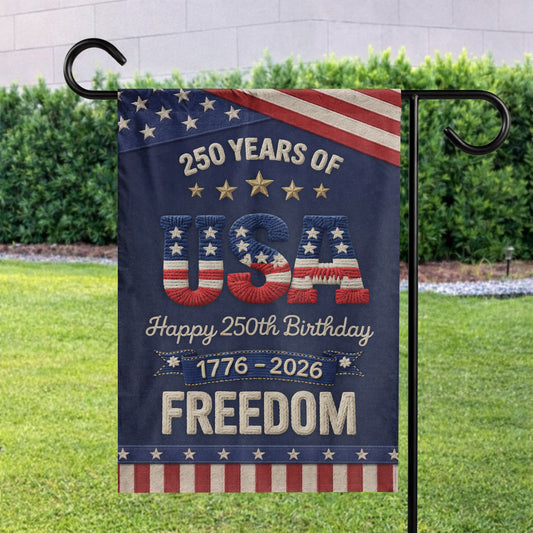 America 250th Birthday Freedom Flag – Vintage USA Patriotic Garden Decor
