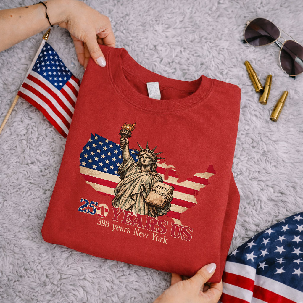 250 Years of US Freedom, Statue of Liberty and New York Celebration – State Pride – Unisex Tshirt Gildan / Tshirt Comfort / V-neck/ Hoodie / Sweatshirt