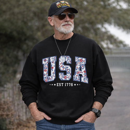 Floral USA Varsity – USA Girls – Unisex T-Shirt Gildan / Comfort Colors / V-Neck / Hoodie / Sweatshirt