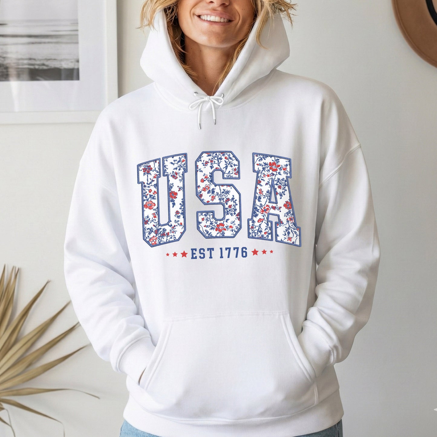 Floral USA Varsity – USA Girls – Unisex T-Shirt Gildan / Comfort Colors / V-Neck / Hoodie / Sweatshirt