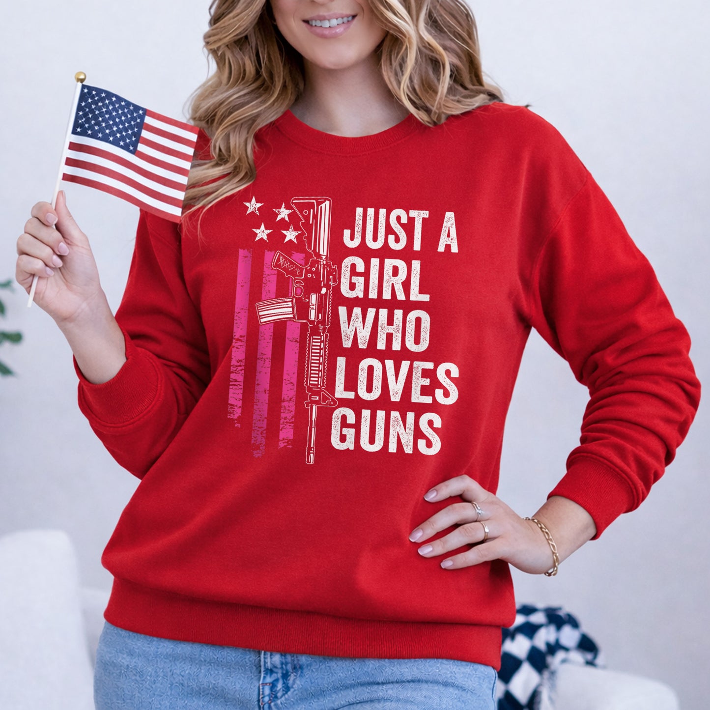 Just a Girl Who Loves Guns – USA Girls – Unisex Tshirt Gildan / Tshirt Comfort / V-neck/ Hoodie / Sweatshirt